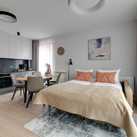 Scala 60H City Center Premium Apartments With Parking By Lion Apartments 格但斯克 外观 照片