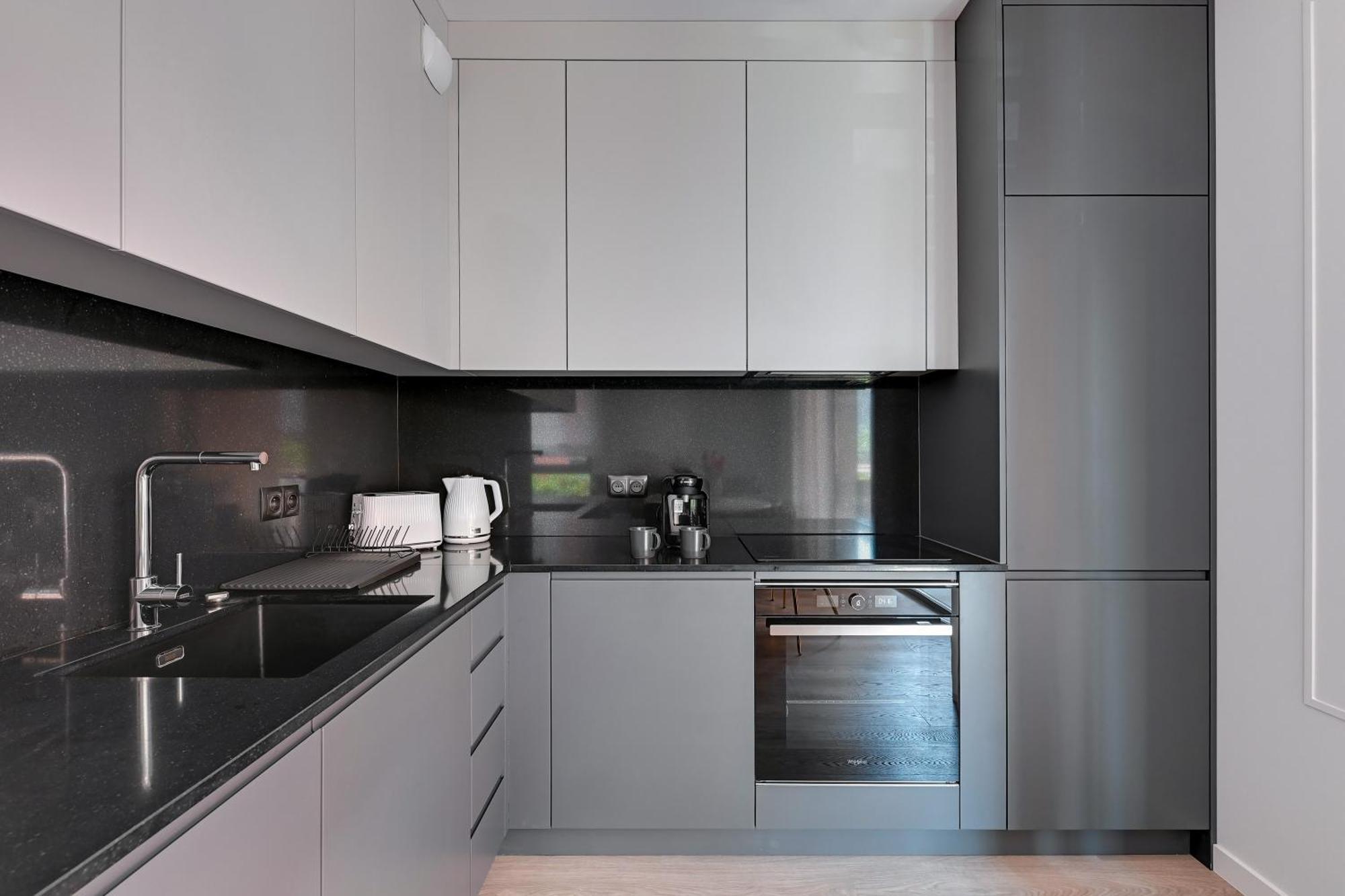 Scala 60H City Center Premium Apartments With Parking By Lion Apartments 格但斯克 外观 照片