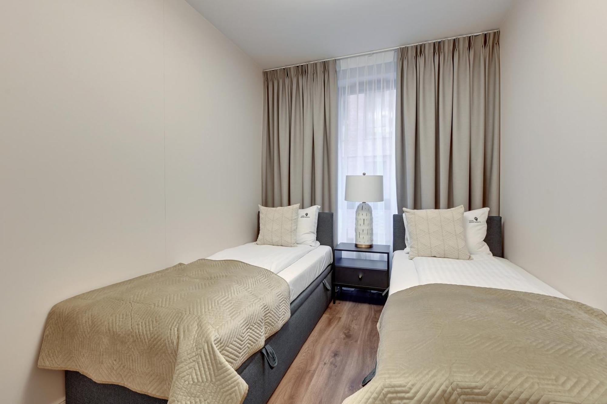 Scala 60H City Center Premium Apartments With Parking By Lion Apartments 格但斯克 外观 照片