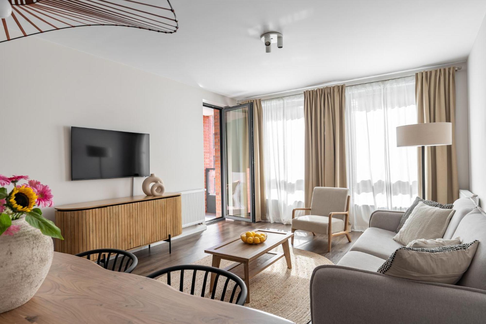 Scala 60H City Center Premium Apartments With Parking By Lion Apartments 格但斯克 外观 照片