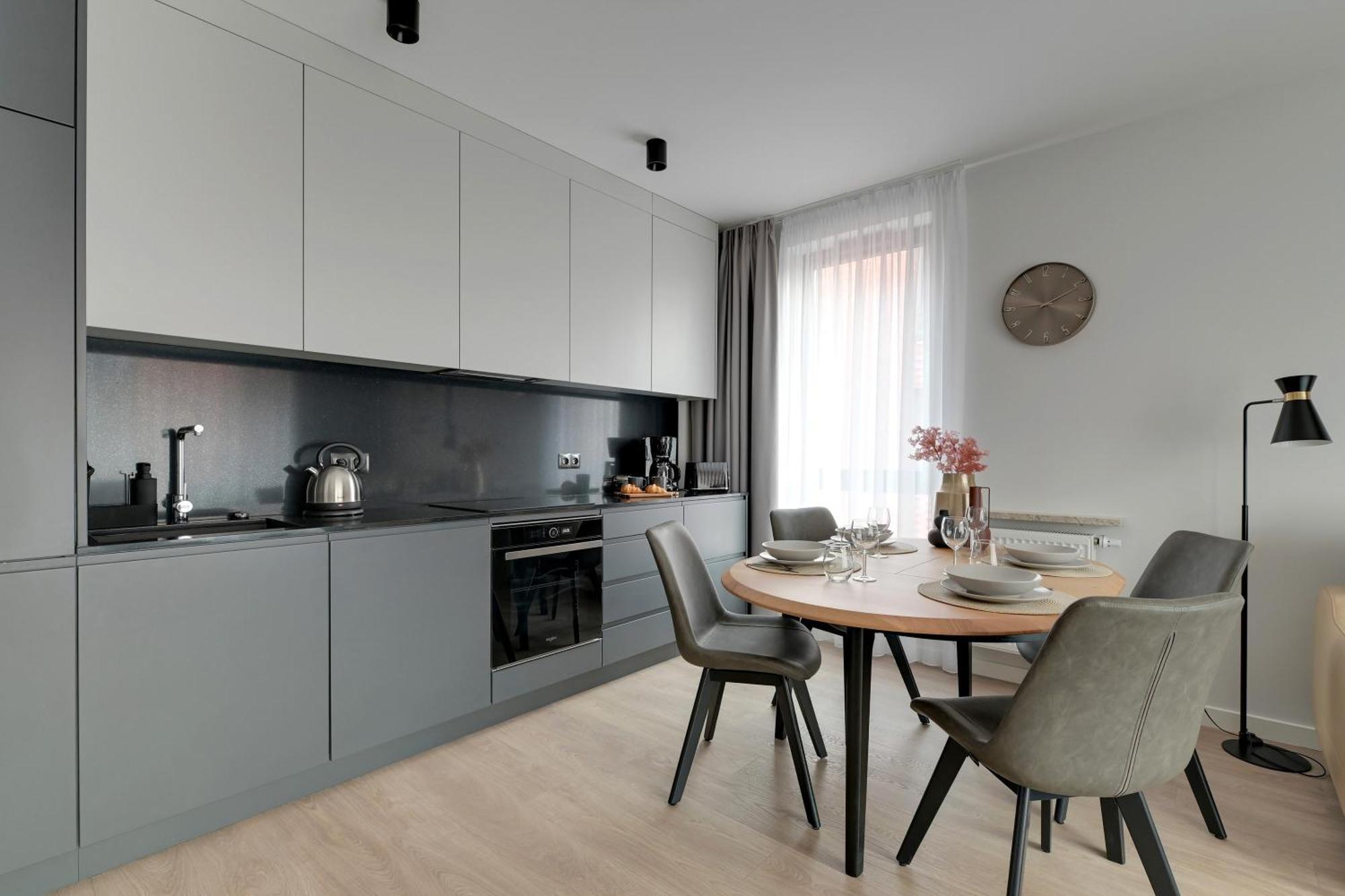 Scala 60H City Center Premium Apartments With Parking By Lion Apartments 格但斯克 外观 照片