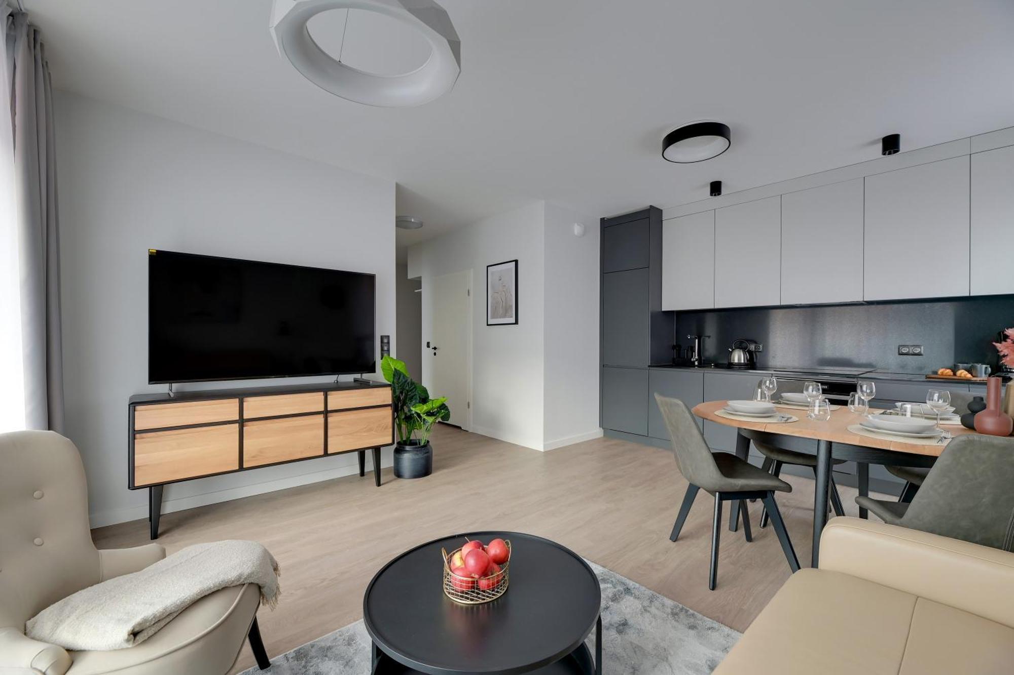 Scala 60H City Center Premium Apartments With Parking By Lion Apartments 格但斯克 外观 照片